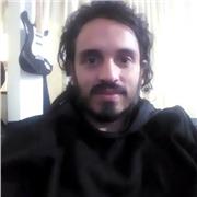 Mas de 13 años con experiencia como bajosta y guitarrista en eventos y festivales comp rockalparque